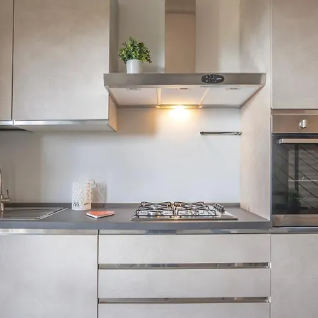 Guesthost - La Terrazza Sull'umbria Апартаменты *