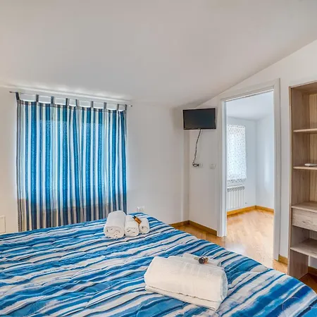 Guesthost - La Terrazza Sull'umbria Apartamento Ripa