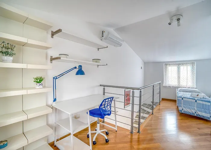 Apartment Guesthost - La Terrazza Sull'umbria